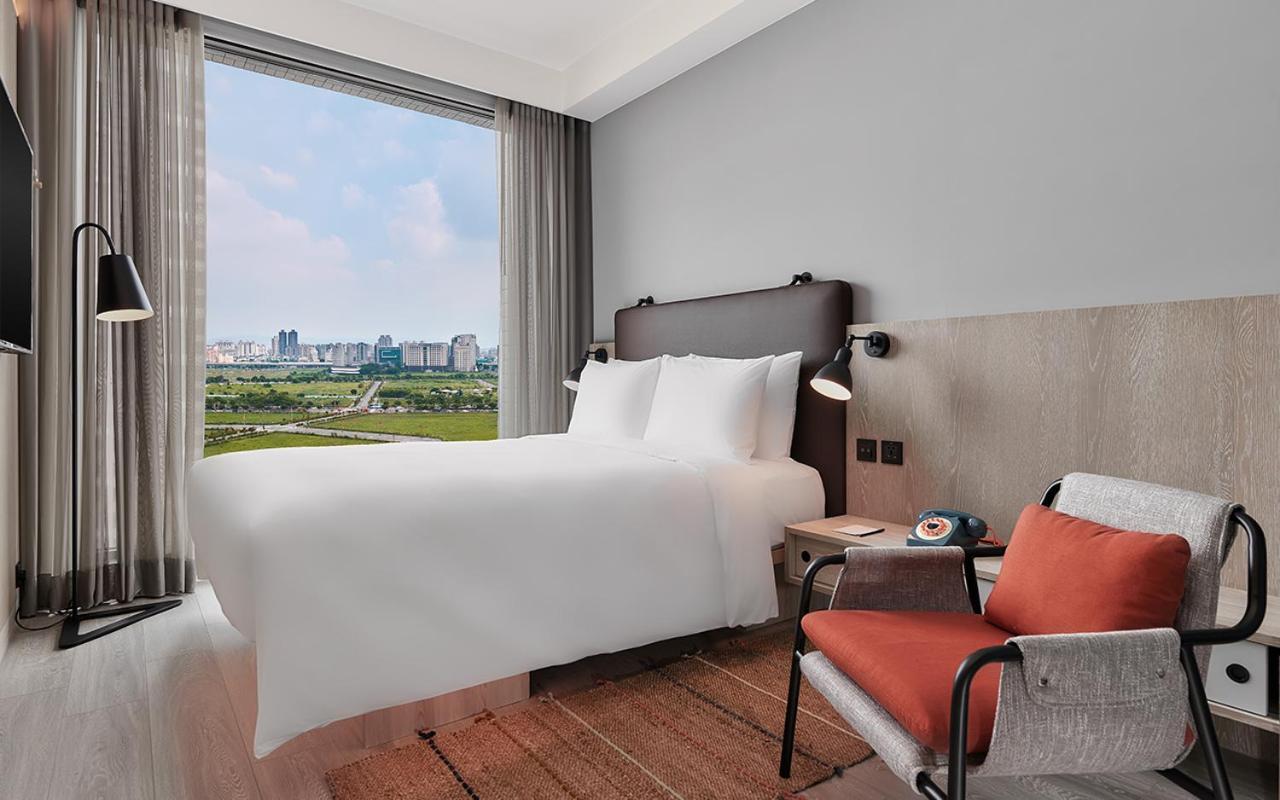 Moxy Taichung Ξενοδοχείο Εξωτερικό φωτογραφία